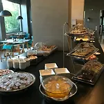 Levadia Hotel 3*