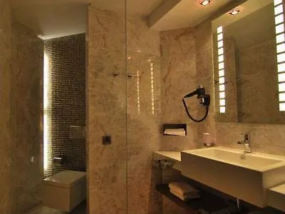 Levadia Hotel 호텔 3*