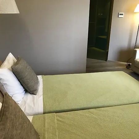 Levadia Hotel 호텔 3*