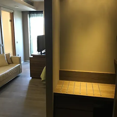利瓦迪亚酒店 莱瓦贾