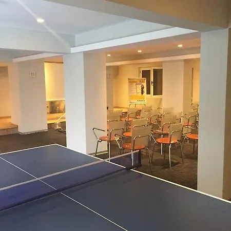 호텔 Levadia Hotel 3*