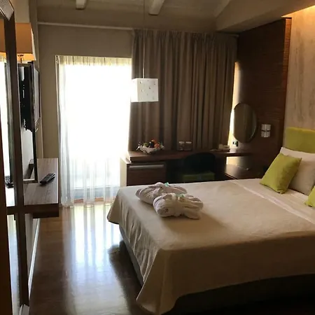 Levadia Hotel 3*