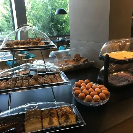 Levadia Hotel 호텔 3*