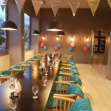 Levadia Hotel 호텔 3*