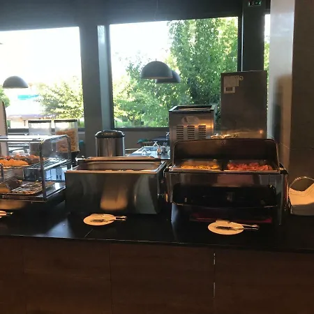 利瓦迪亚酒店 酒店 3*